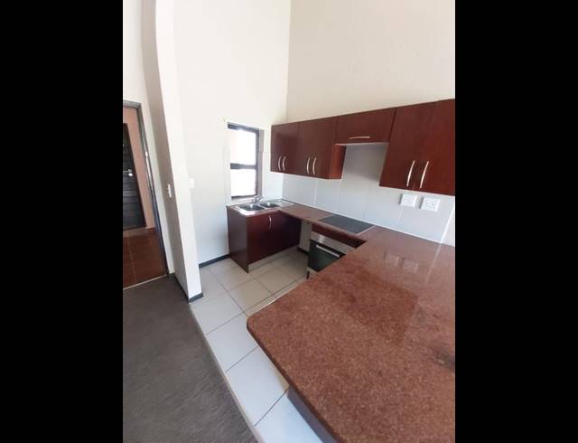1 BEDROOM PROPERTY TO RENT IN JACKAL CREEK GOLF ESTATE